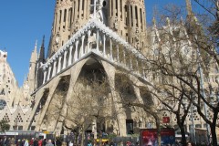 Pohľad z Plaça de la Sagrada Família
