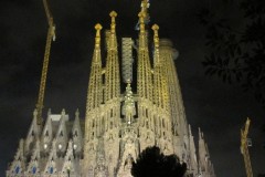Monumentálne