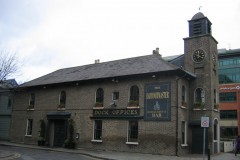 Dock offices