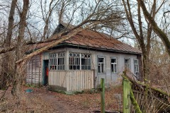 Chernobyl_Zalissia_house_with_terrace