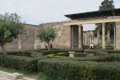 Nádvorie Faunov dom