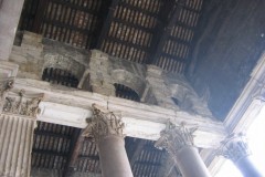 Starý strop