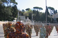 Piazza del Popolo výstava z odpadu