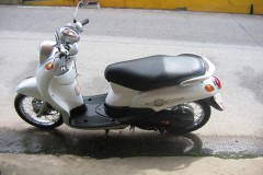 Túto chutnú Yamahu sme mali požičanú na ostrove