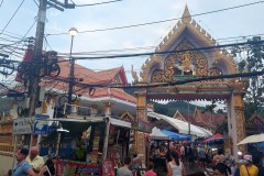 Phuket_night_market_entrance