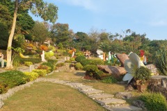 Phi_Phi_viewpoint_1_garden