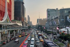 Bangkok_shopping_onewOrld_traffic