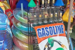 Thajsko_Phuket_Karon_gasoline_toys